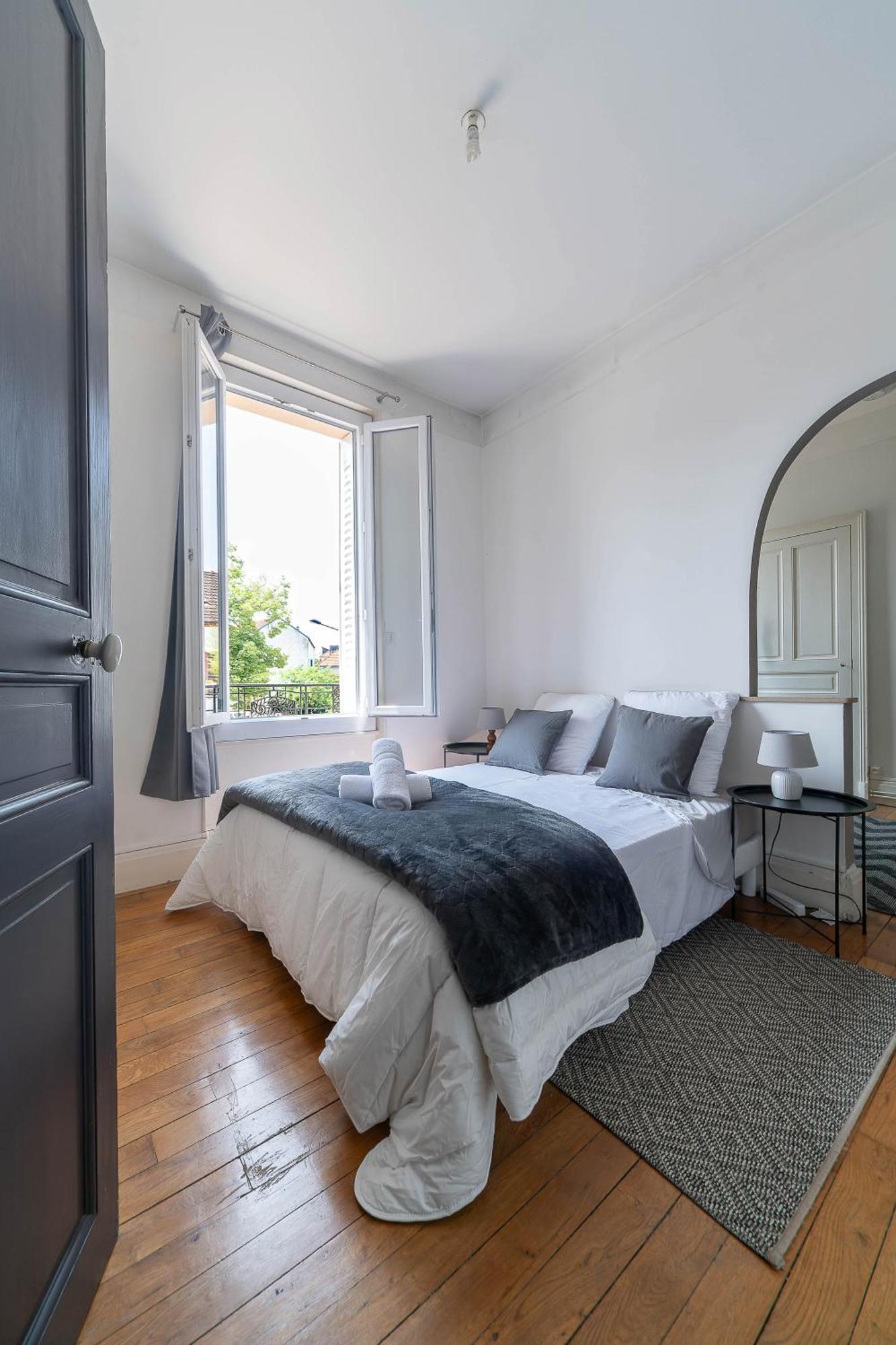 Le Rue Neuve - Appartement Calme Et Lumineux Vichy Eksteriør billede