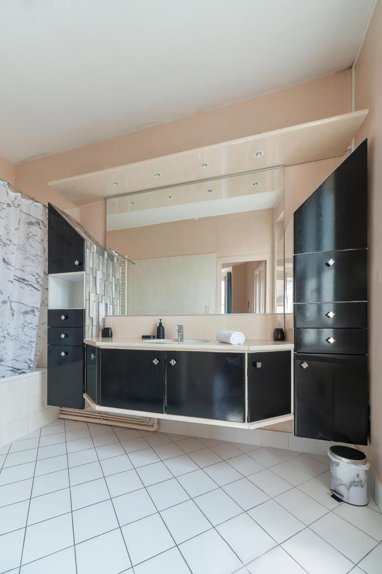 Le Rue Neuve - Appartement Calme Et Lumineux Vichy Eksteriør billede