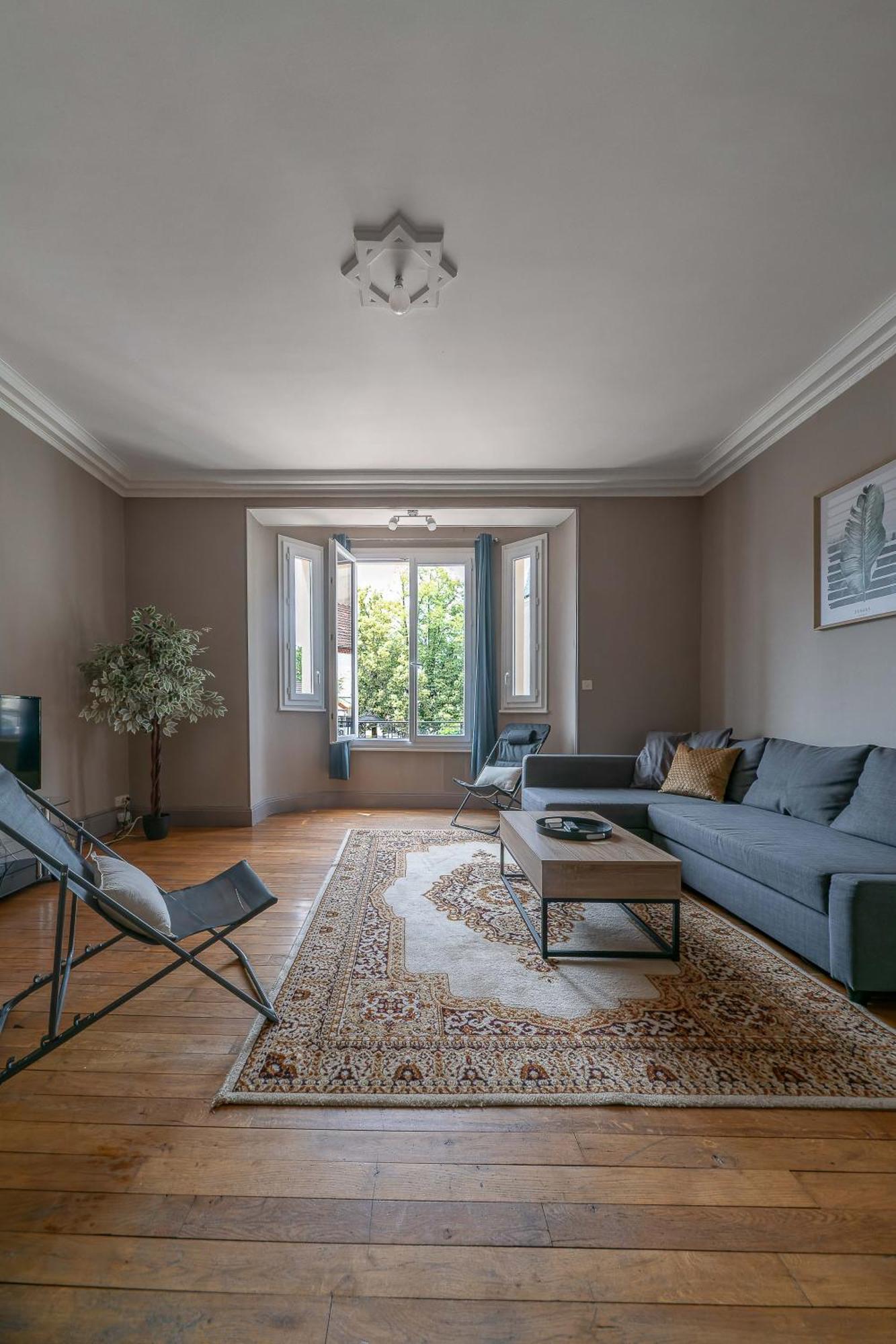 Le Rue Neuve - Appartement Calme Et Lumineux Vichy Eksteriør billede